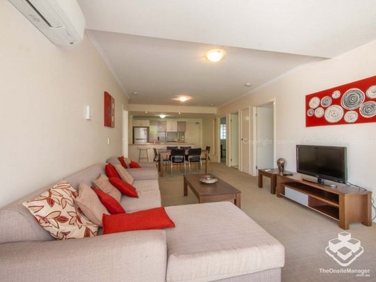 3 bed 2 bath FULLY FURNISHED Apartment at Ciana - Modern, spacious and close to all amenities! - Photo 1