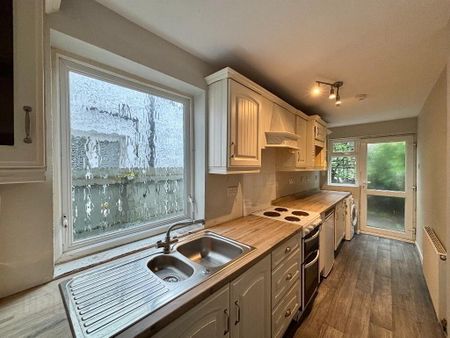 10 Ravenhill Crescent, Belfast, BT6 8JU - Photo 5