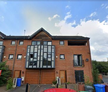 5 bedroom townhouse to rent - Photo 1