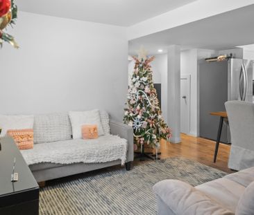 For Lease - 30 Westminster Circle, Barrie, Ontario - Photo 2