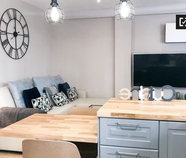 Calle de López de Hoyos, Madrid, Community of Madrid 28043 - Photo 2