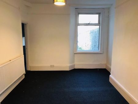 Clare Road, L20 9LY - Photo 3