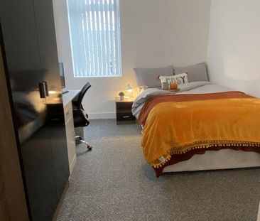 5 bedroom terraced house to rent - Photo 2