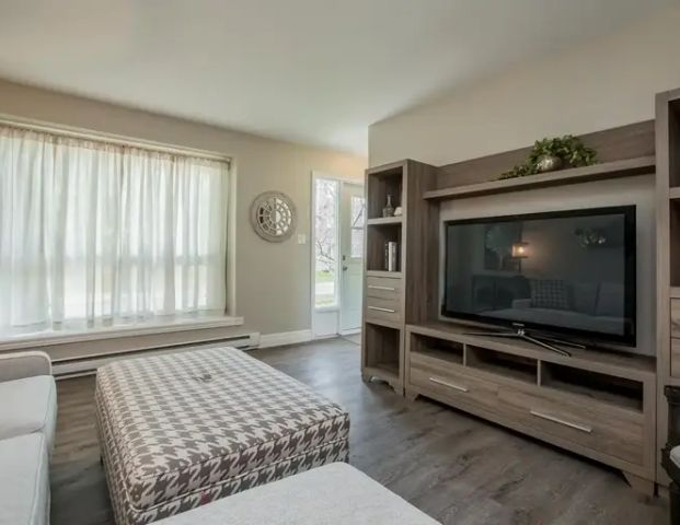 Manitou Village | 77 Manitou Crescent, Amherstview - Photo 1