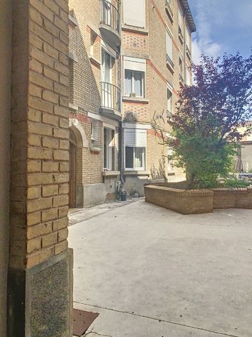 Appartement à louer - REIMS - AVENUE JEAN JAURES - Photo 3