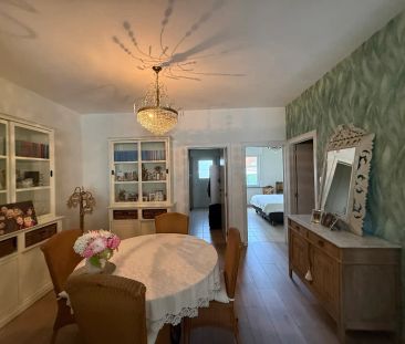 SCHELLEBELLE - Gelijkvloers appartement met tuintje. - Photo 2