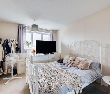 2 bedroom house to rent - Photo 3