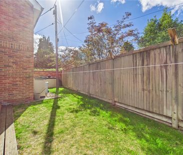 2 bedroom detached house to rent - Photo 5