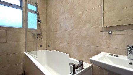 2 bedroom terraced house to rent - Photo 5