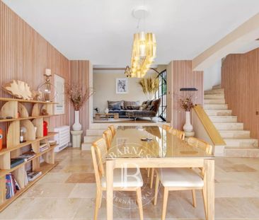 LES ISSAMBRES - VILLA DE CHARME - VUE MER - Photo 3