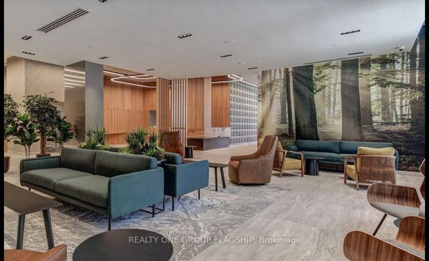 For Lease - 2485 Eglinton Avenue Unit# 401, Mississauga, Ontario - Photo 1