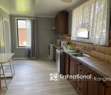 Charming weatherboard Farmhouse - Photo 3