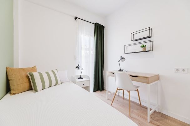 Carrer del Beat Joan Grande, Valencia, Valencian Community 46011 - Photo 1