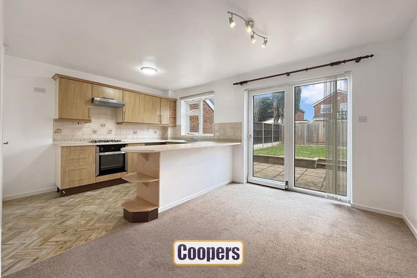 3 bedroom link detached house to rent - Photo 1