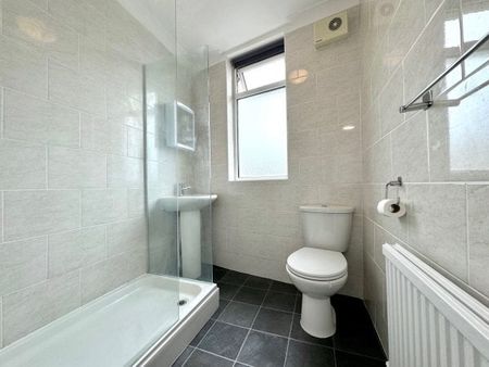 Milner Road, Brighton, BN2 4BQ 3 bedroom house to rent - Photo 3