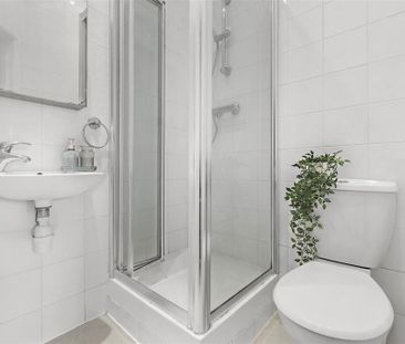 Studio to rent - Photo 6