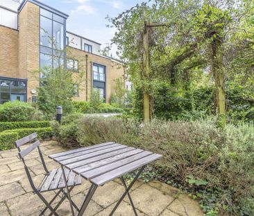 South Croydon, 137 Sanderstead Road - Photo 6