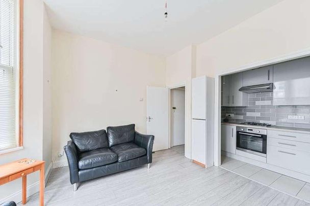 Longley Road, Tooting, SW17 - Photo 1