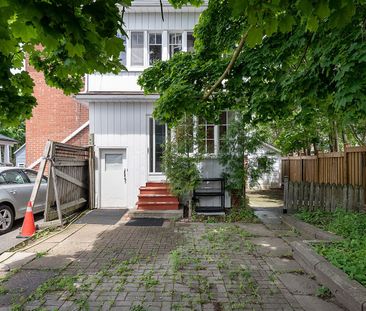 For Lease - 36 Arnold Crescent Unit# MAIN, Richmond Hill, Ontario - Photo 2