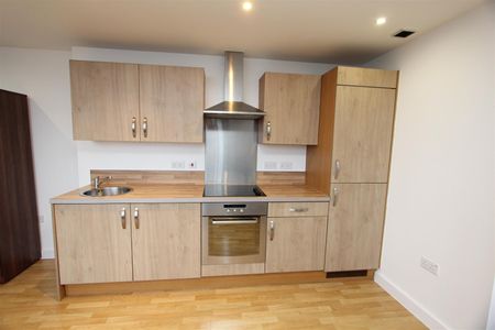 Echo Central One, Leeds City Centre, LS9 8FG - Photo 5