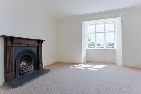 5 bedroom farm house to rent - Photo 2