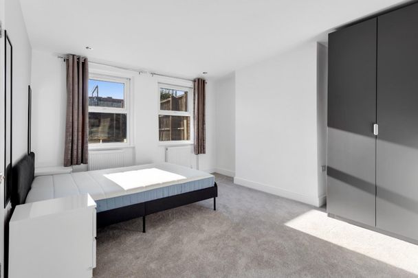 1 bedroom Flat To Let - Photo 1