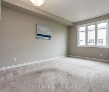 196 BANDELIER WAY - Photo 2