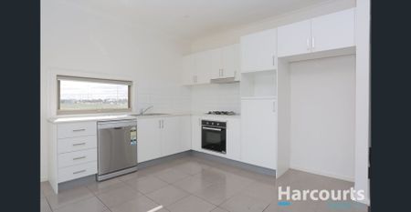 Modern 2-Bedroom Apartment in Truganina - Photo 5