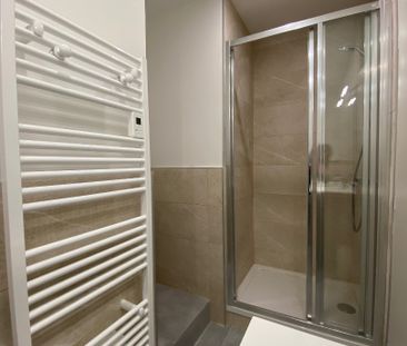 Location Appartement 4 pièces 86m² BESANCON 25000 - Photo 6