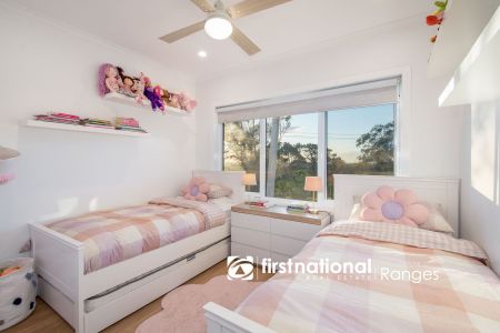 Luxury Living with Panoramic Views - Photo 3