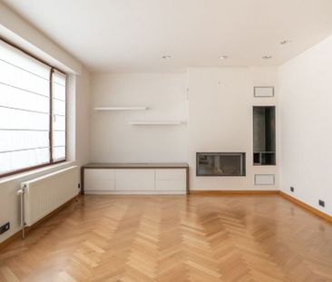 Villa te huur in Ukkel voor € 3.000 met 4 slaapkamers - Photo 4