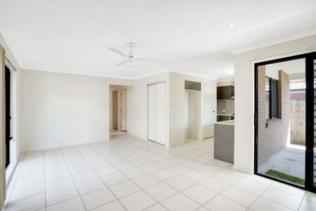 LOW MAINTENANCE 3 BEDROOM HOME - Photo 3