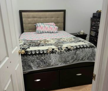 For Lease - 403 Brisdale Drive, Brampton, Ontario - Photo 4