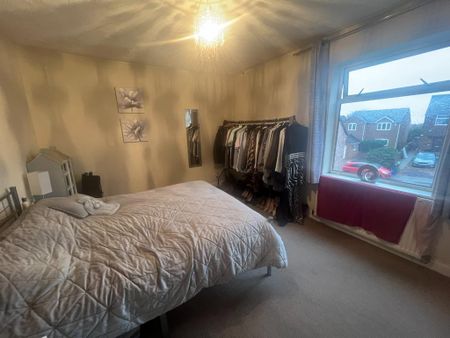 2 bedroom semi-detached house to rent - Photo 2