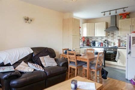 Flat 21, 10 Broomfield Cres, Headingley, Leeds, LS6 3DD - Photo 2