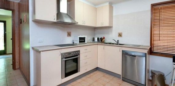 2/13 Roe Street, 2304, Mayfield - Photo 2