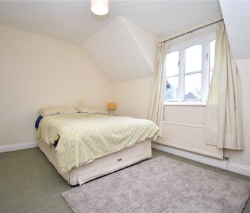 2 bedroom terraced house to rent - Photo 4