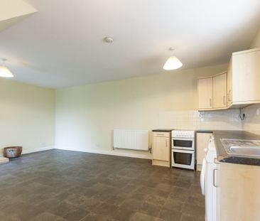 Southfields Place, Blakesley - Photo 5