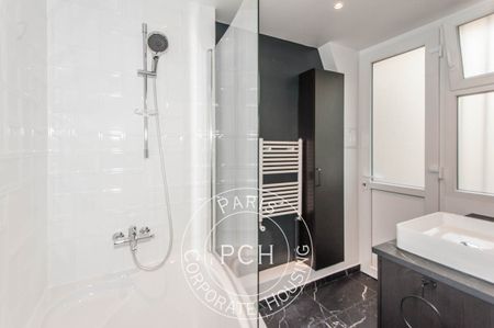 Rue Fantin Latour, - Photo 2