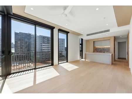 Trellis by Aria - Photo 4