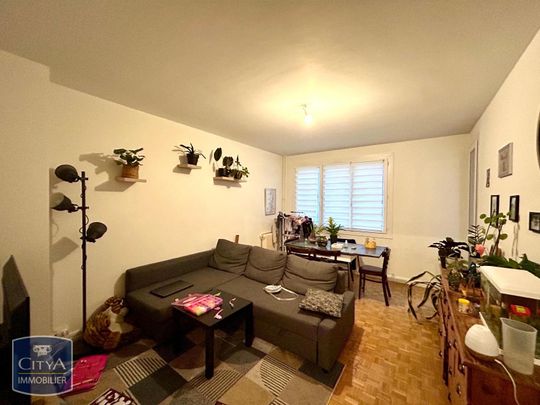 Location Appartement 3 pièces 66m² BOURG EN BRESSE 01000 - Photo 1