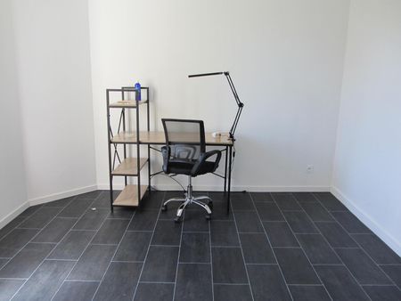 Location Appartement 3 pièces 48m² USSEL 19200 - Photo 4