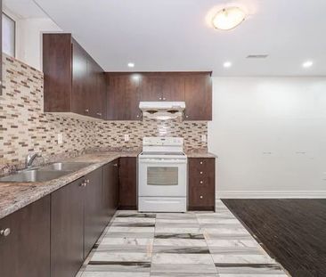 For Lease - 5 Alamosa Court Unit# Basement, Brampton, Ontario - Photo 3