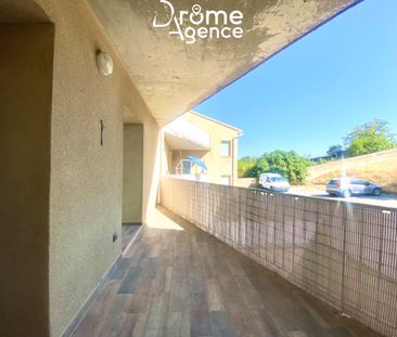 Location Appartement 3 pièces 57m² CHATEAUNEUF SUR ISERE 26300 - Photo 2