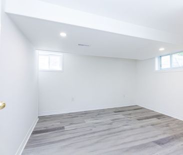 For Lease - 12 Kells Avenue, Toronto, Ontario - Photo 3