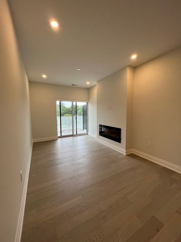 71 Wyndham Street South - Photo 3