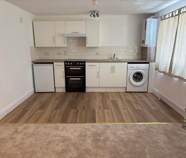 2 bed Apartment - To Let - Photo 1
