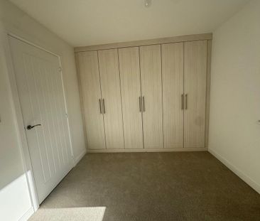 2 bedroom end of terrace house to rent - Photo 1