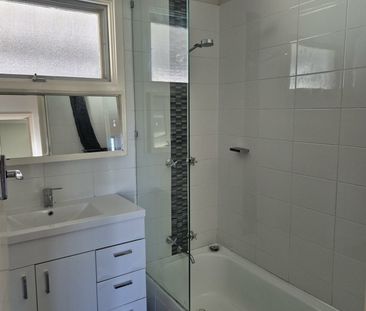 Well-Presented Family Home in a Convenient Location - Photo 5