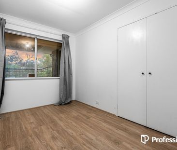 Stunning Renovated Family Home in the Heart of Koondoola - Photo 5